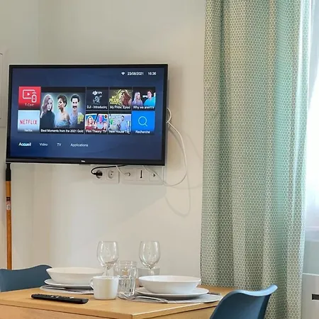 Le Cosy N6 Rer D 700m Netflix Apartamento
