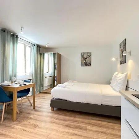 Le Cosy N6 Rer D 700m Netflix